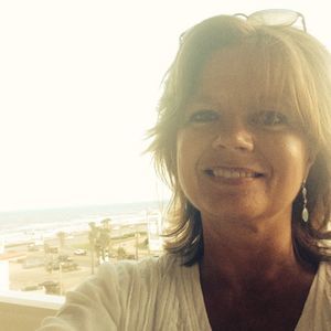 Meet your Posher, Constance